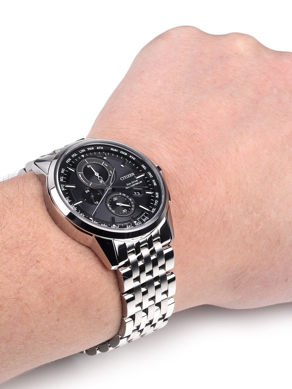 Citizen AT8110-61E นาฬิกาข้อมือผู้ชาย Eco-Drive Global Radio Controlled Chronograph Men's Watch
