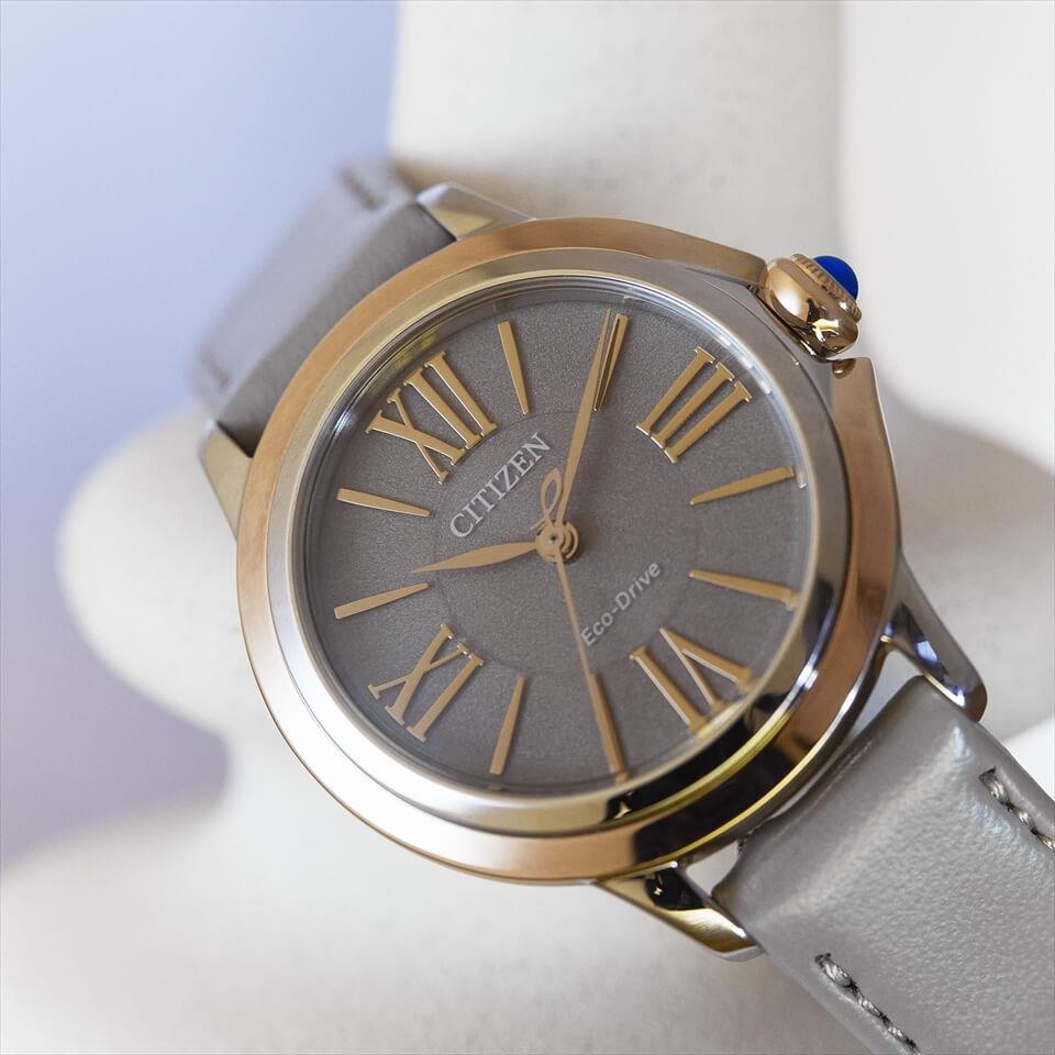 Citizen EM1166-01Z นาฬิกาผู้หญิง Citizen l ROUND Collection Eco-Drive Women's Watch