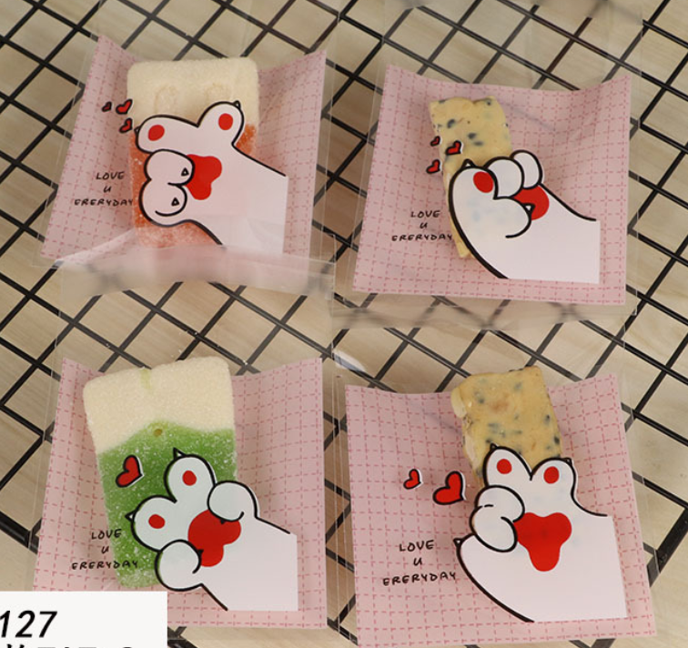 ถุงคุ๊กกี้ ฝากาว ขนาด 7x7 ซม. (95-100 ใบ) ลายพิเศษ (ชุดที่ 2/2)