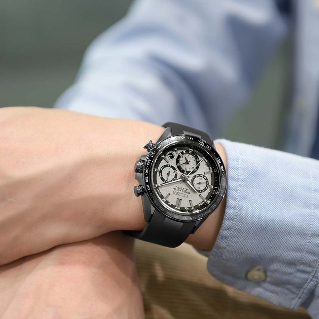 Citizen CC4055-14H นาฬิกาผู้ชาย Eco-Drive Attesa Satellite GPS Timekeeping Men's Watch