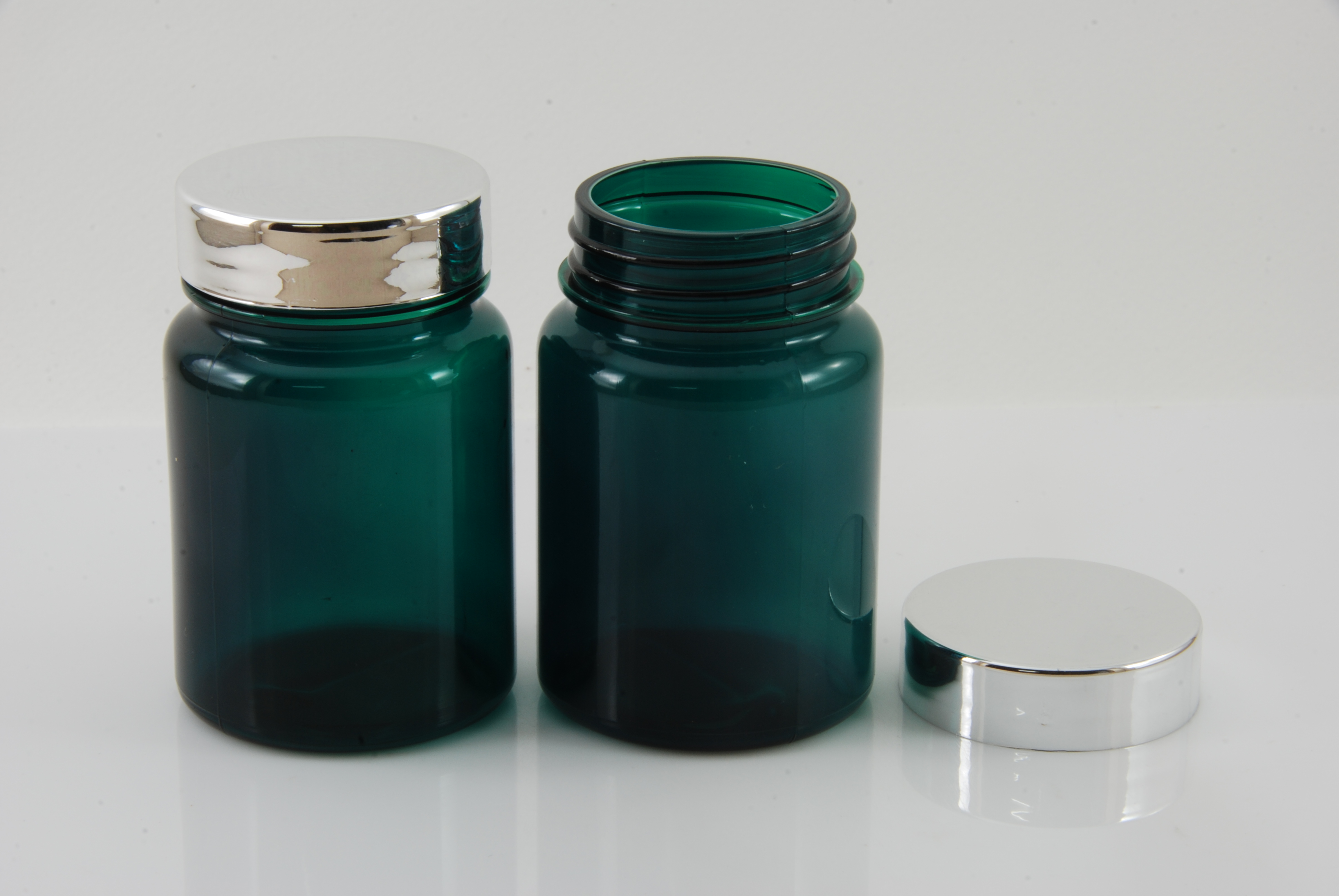 ขวดสาหร่ายสีเขียว 80 กรัม ฝาเงิน แพคละ 20 ใบ