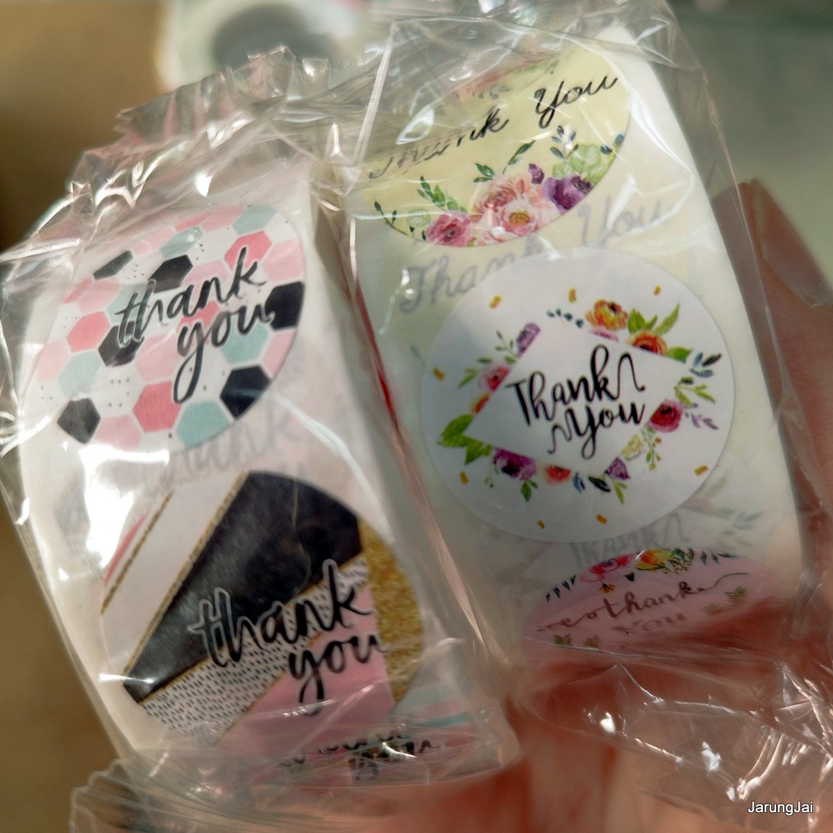 สติ๊กเกอร์ขอบคุณ ขนาดเล็ก จำนวน 500 ดวง thank you sticker คละลาย สติ๊กเกอร์ขอบคุณศรีสะเกษ