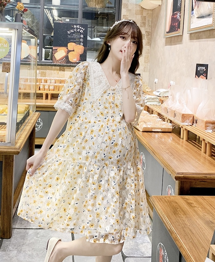 เดรสคลุมท้องแฟชั่น ปกใหญ่ ผ้าลูกไม้มีซับใน ปลายแขนและปก แต่งด้วยลูกไม้ ผ้าสวยใส่สบาย M L XL XXL