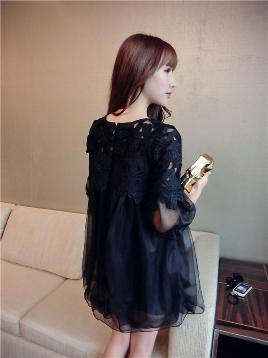 มินิเดรสคลุมท้อง แขน 4 ส่วน ช่วงบนและแขนเป็นลูกไม้ มีซับใน M,L,XL,XXL