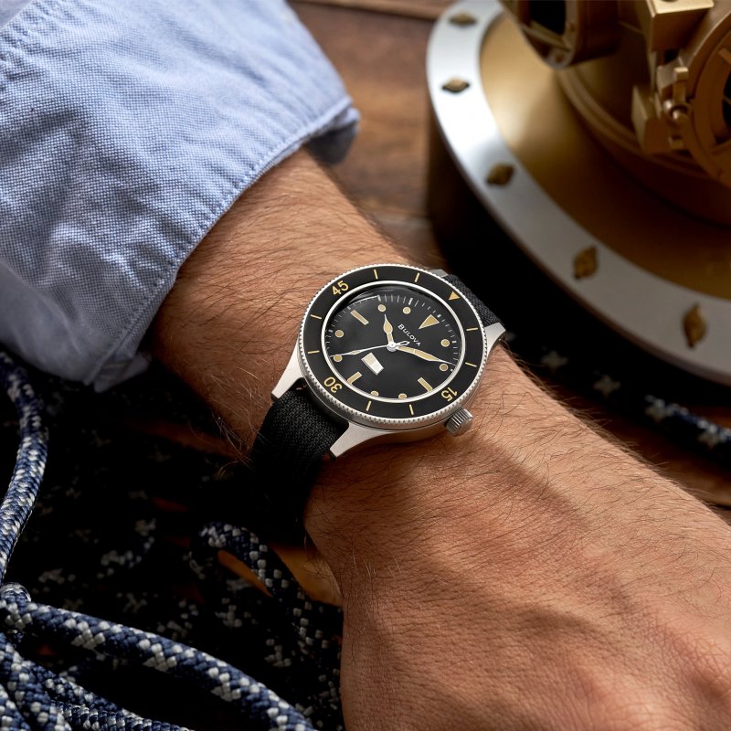 Bulova 98A266 นาฬิาผู้ชาย Archive Series Mil Ships W2181 Automatic Men's Watch