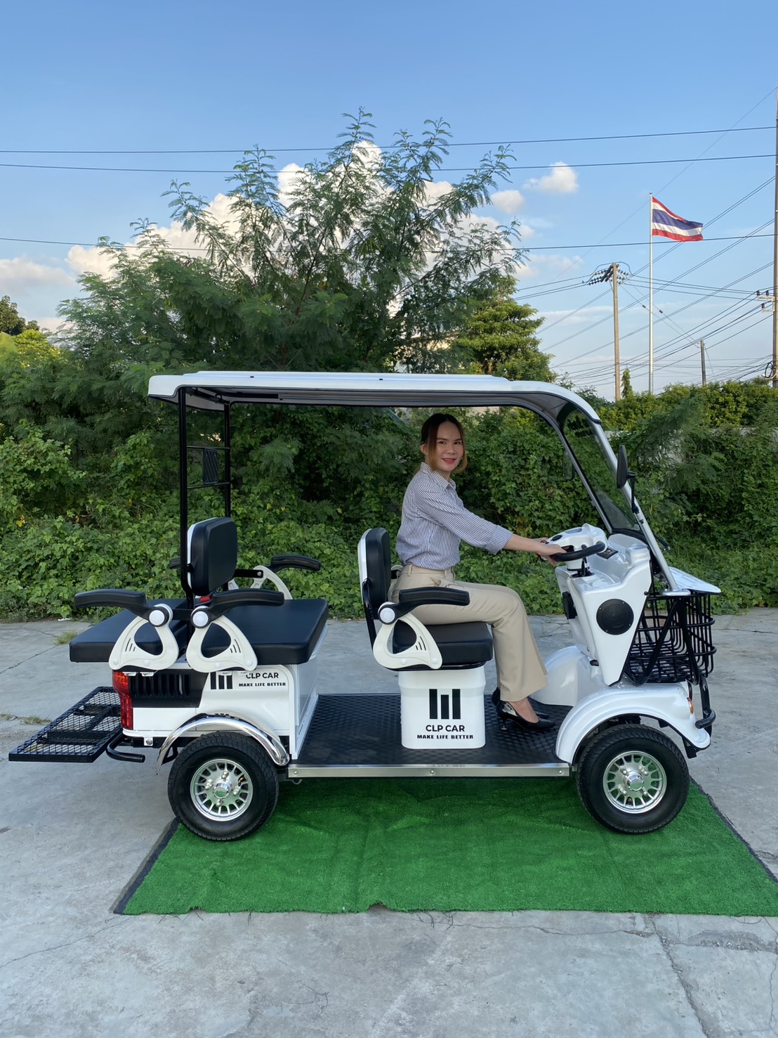 รถไฟฟ้า 4 ล้อ 6 ที่นั่ง (คนไซส์ใหญ่) รุ่น M-01ฺB BIG PLUS ยี่ห้อ CLP CAR ขับแฮนด์บิด