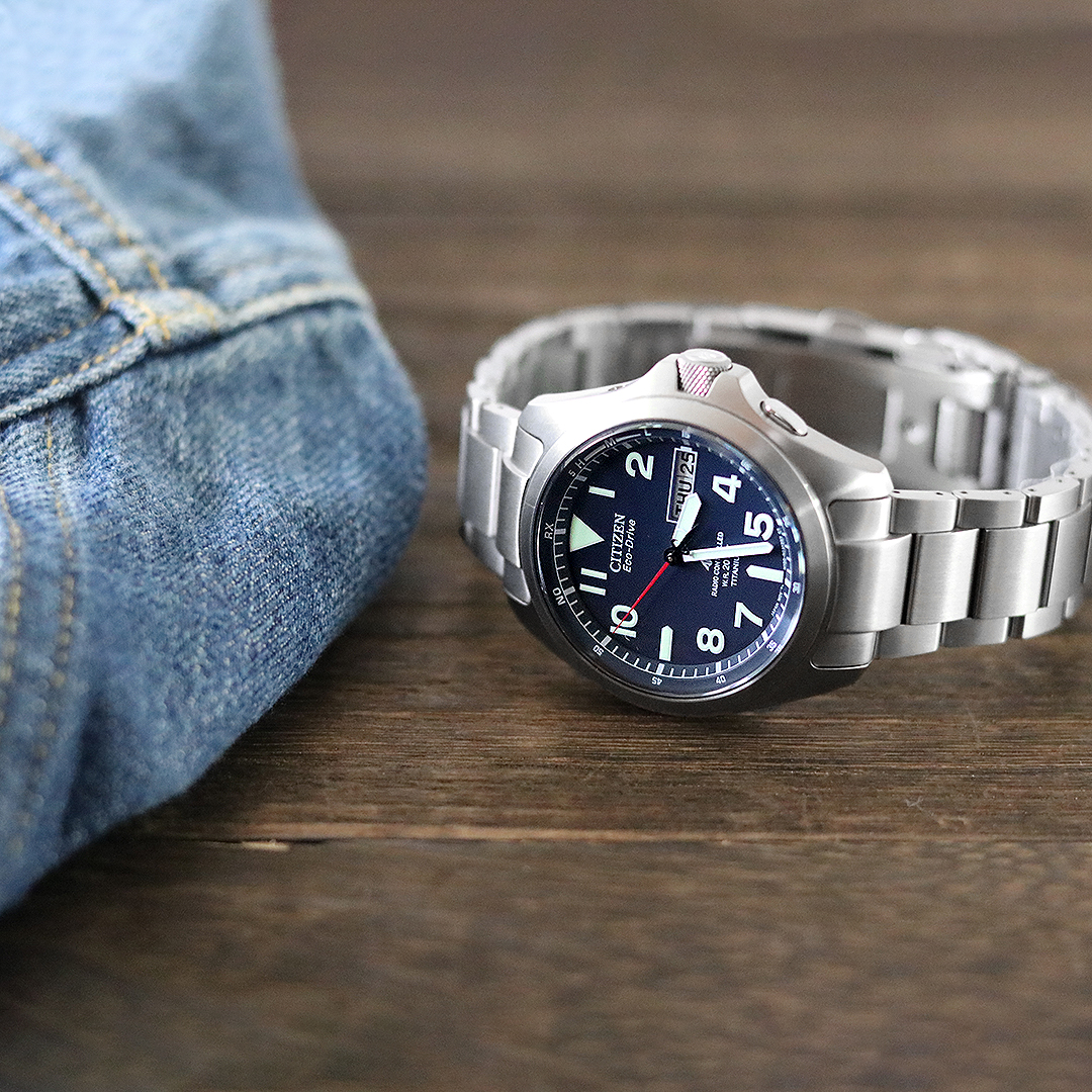 Citizen AT6080-53L นาฬิกาผู้ชาย Eco-Drive Promaster Land Radio Controlled Titanium Men's Watch Men's Watch