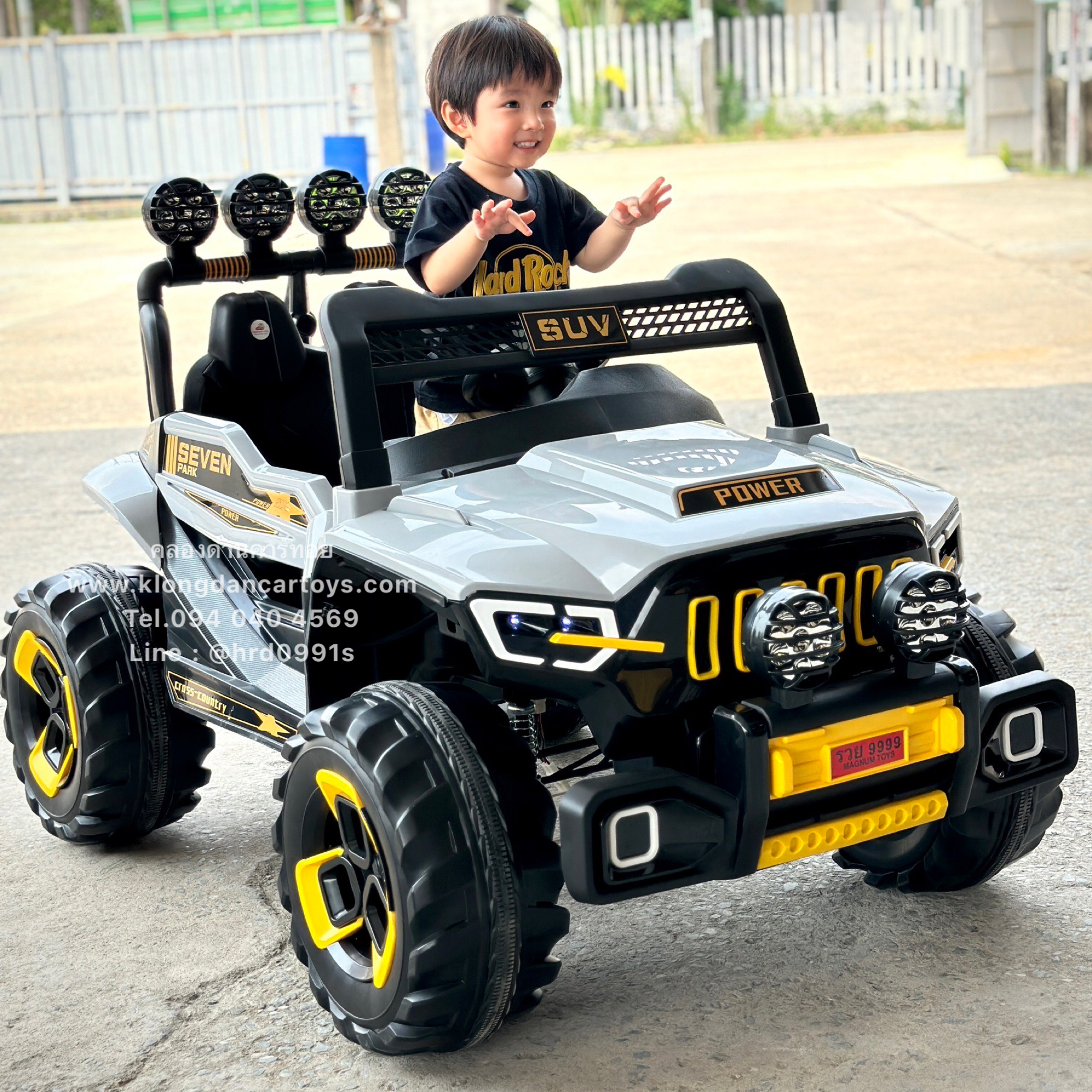 รถเด็กแบตเตอรี่JeepCross4×4ปี2021*คันใหญ่มาก, พ่วงมาลัยซ้าย ประตูปีกนก* (โยกสไลด์, ออกตัวสมูท, 4มอเตอร์แบต12v7a, มีโช้ค, บูลทูธกับมือถือ เล่นเมมโมรี่ auxและเล่นFMได้, รีโมทบูลทูธไฮเทค,มีที่ลากจูง) ใหญ่ๆต้องรุ่นนี้เลย งานพลาสติกสวยมาก ไฟสวยรอบคัน