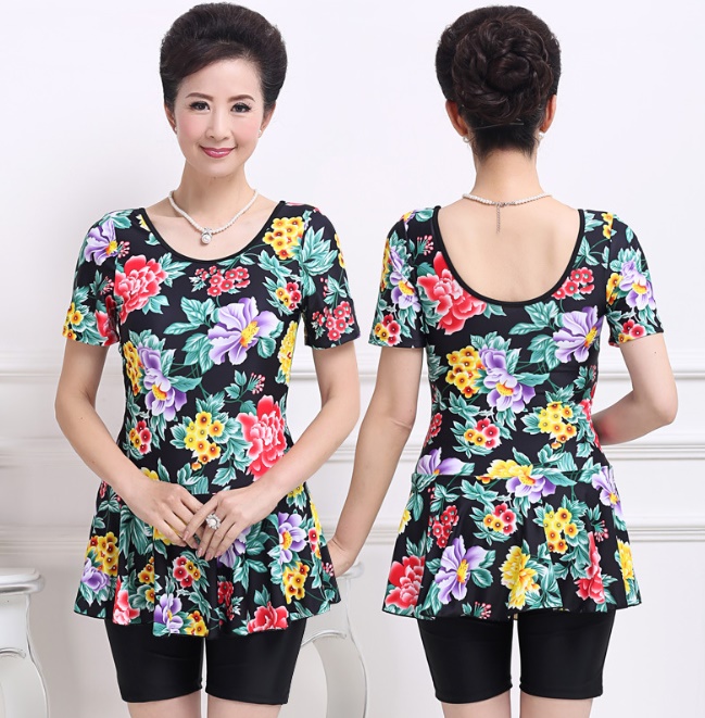 ชุดว่ายน้ำคนอ้วน พร้อมส่ง :ชุดว่ายน้ำไซส์ใหญ่สีดำแต่งลายดอกไม้หลากสีสวยสดใส .มีกางเกงขาสั้นใส่ด้านใน แบบเก๋สวยมากๆจ้า:รอบอก36-44นิ้ว เอว34-44นิ้ว สะโพก34-44นิ้ว