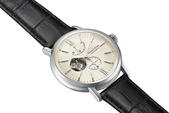 Orient RE-AV0002S00B นาฬิกาผู้ชาย Orient Star Classic Semi Skelton Automatic Men's Watch