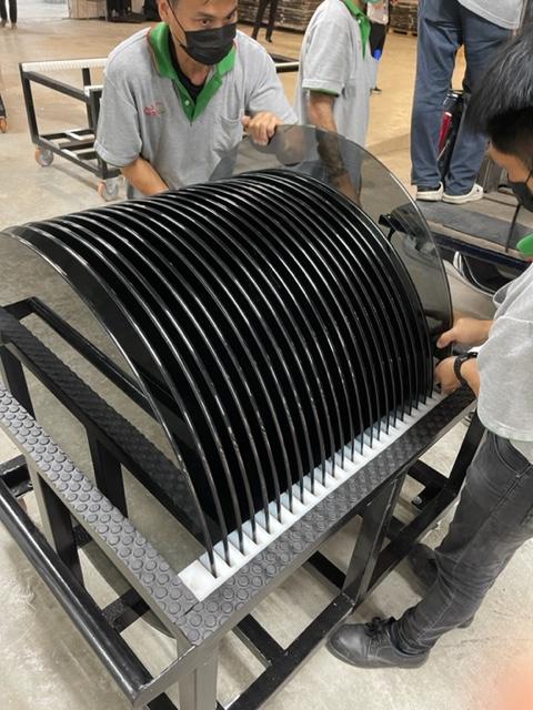 รถเข็นเลซี่ซูซาน รถเข็นกระจกโต๊ะจีน รถเข็น เก็บกระจก 100 cm 30 แผ่น รถเข็นเลซี่ซูซาน Lazy Susan Trolley 懒惰的苏珊 旋转玻璃餐桌 中式旋转玻璃桌套装 Trp.Lazysusanthai