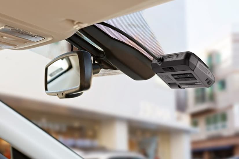 Thinkware F790 กล้องติดรถยนต์ WIFI หน้าหลัง