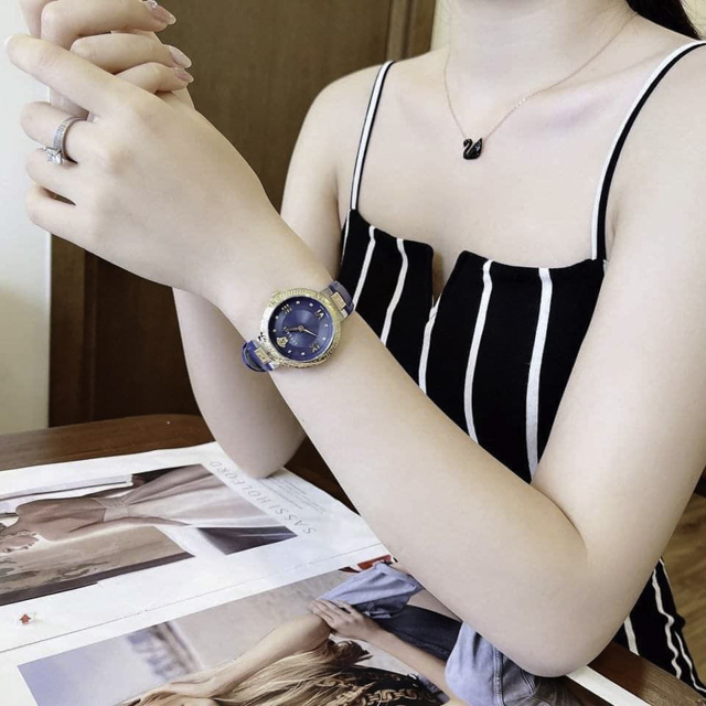 Versace VE2K00321 นาฬิกาผู้หญิง Quartz Women's Watch