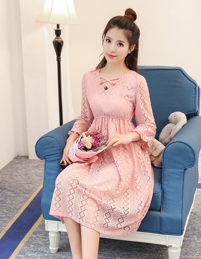ชุดคลุมท้องเกาหลี ผ้าฉลุลายสวยมาก ประดับลูกไม้ แขน4 ส่วน ซับในทั้งชุด M,L,XL,XXL