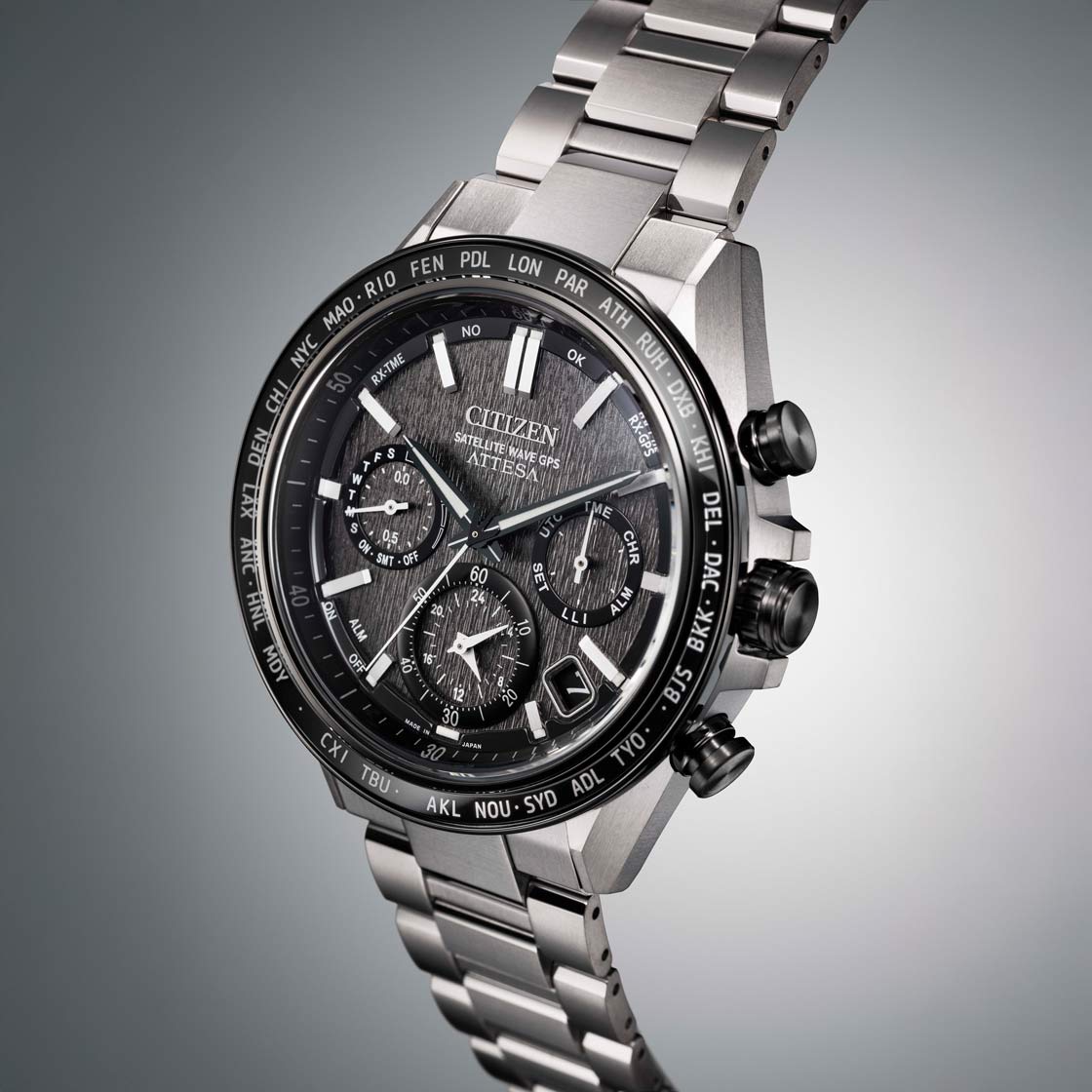 Citizen CC4058-67X นาฬิกาผู้ชาย Attesa Super Titanium™ / Satellite Timekeeping Eco-Drive Men's Watch