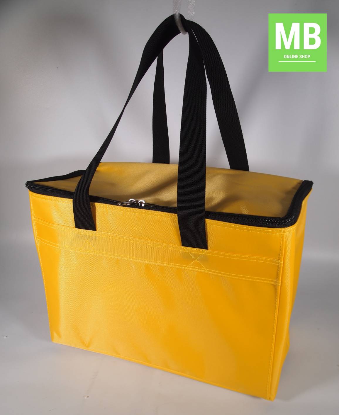 กระเป๋าเก็บความเย็น / ร้อน แบบหูหิ้ว มีให้เลือกทั้งหมด 4 สีค่ะ น้ำเงิน / แดง / เหลือง และเขียว