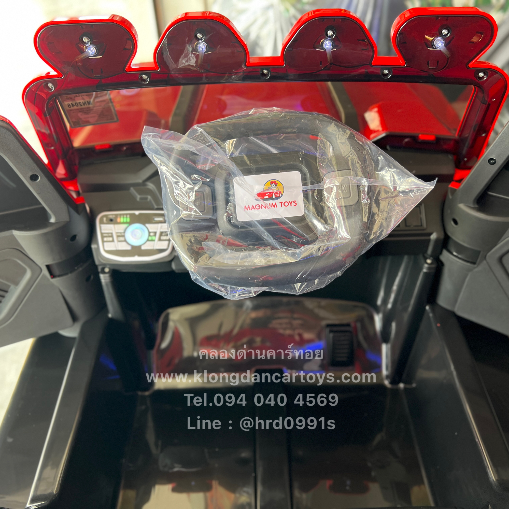 รถเด็กแบตเตอรี่จิ๊ปซาฟารี4×4*คันใหญ่มากโครงเหล็กรับหนา* (ออกตัวสมูท, 4มอเตอร์แบต12v10a, มีโช้คหน้าหลัง, โยกได้, บูลทูธกับมือถือ เล่นusb aux, รีโมทบูลทูธไฮเทค, กล่องเก็บของ2ข้าง) มีล้อสำรอง