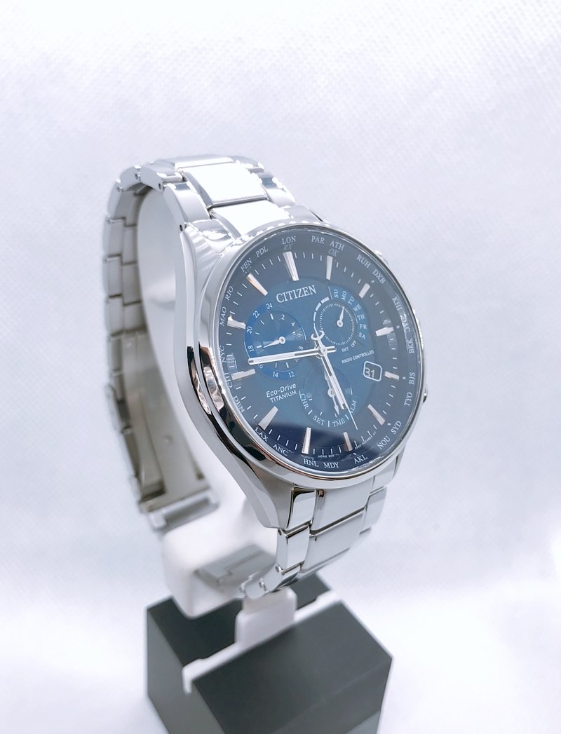 Citizen CB5020-87L นาฬิกาผู้ชาย Eco-Drive Radio Controlled Chronograph Titanium Men's Watch