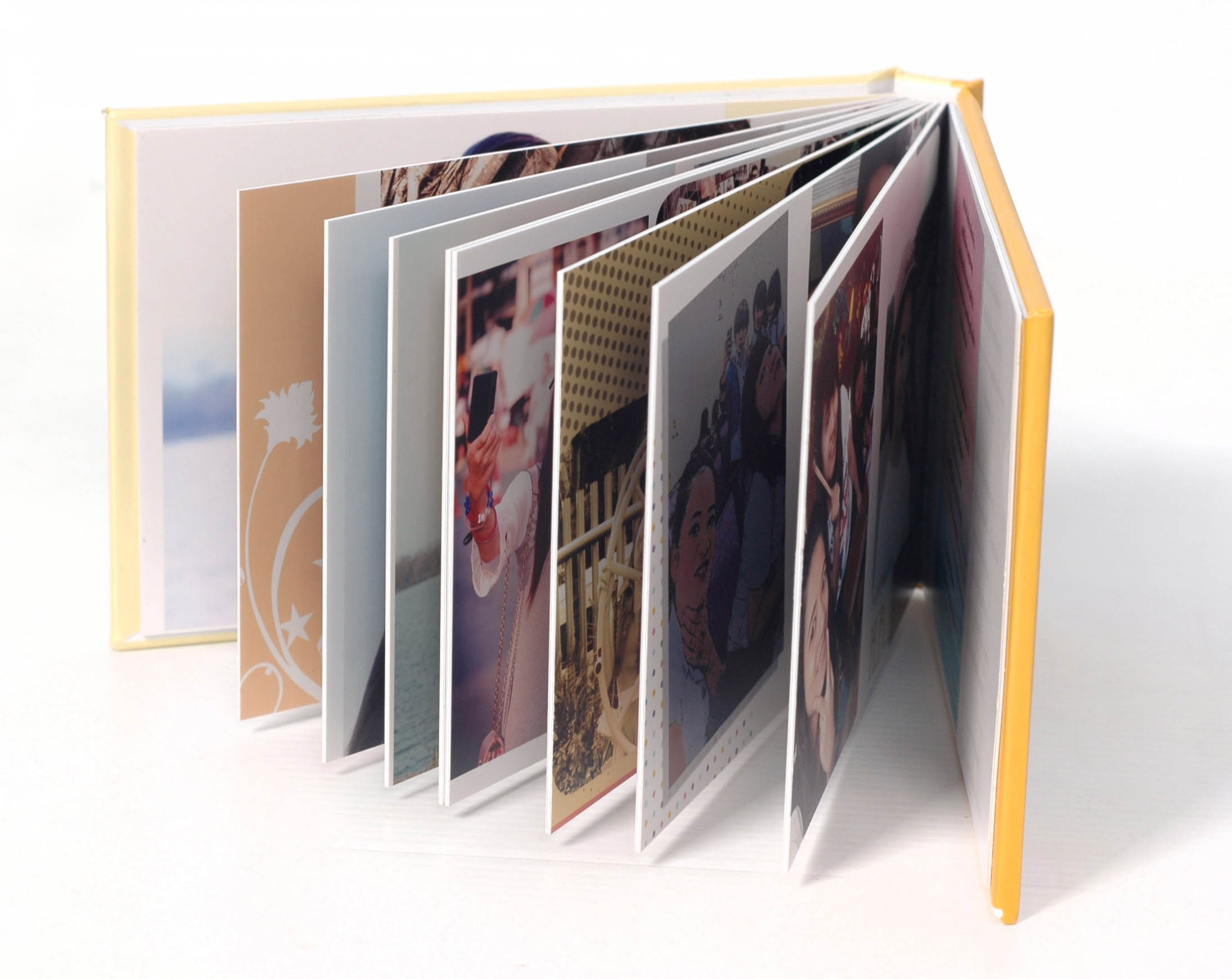 ของขวัญวันเกิด PhotoBook ขนาด 4x6 นิ้ว แนวนอน 20หน้า ปกแข็งพิเศษ เคลือบร้อน