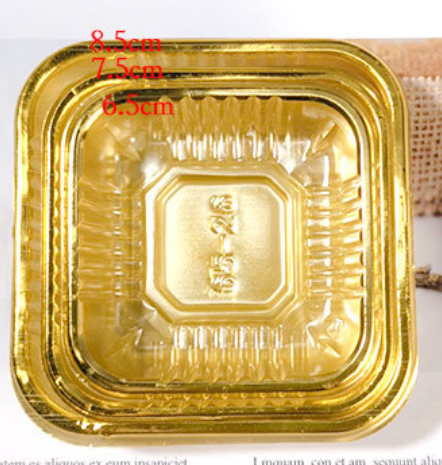 ถาดรองขนม ขนมไหว้พระจันทร์ ขนมเปี๊ยะ ถาดพลาสติก ขนาด 6.5, 7.5 และ 8.5 ซม.แพ็คละ 95-100 ใบ