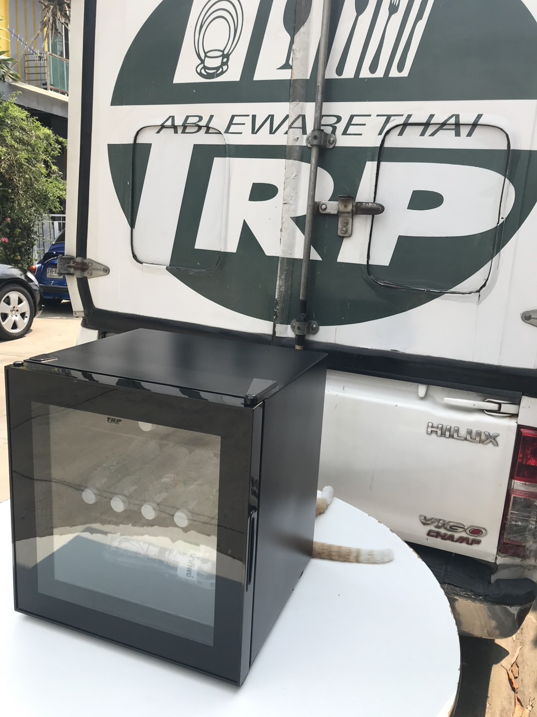 ตู้แช่น้ำในห้องพัก โรงแรม ตู้เย็นเล็ก ตู้เย็นโรงแรม นิบาร์ โรงแรม ประตูกระจกใส Mini Bar Hotel Mini Bar Glass Door