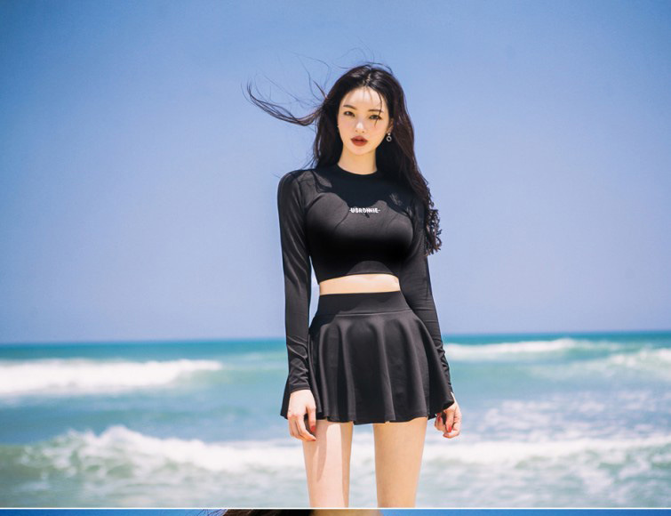 ชุดว่ายน้ำทูพีช พร้อมส่ง:ชุดว่ายน้ำสีดำแขนยาวผูกโบว์ด้านหลัง กระโปรงมีกางเกงใส่ด้านในแบบเก๋น่ารักมากๆจ้า:รอบอก30-38นิ้ว เอว30-38นิ้ว สะโพก30-38นิ้ว