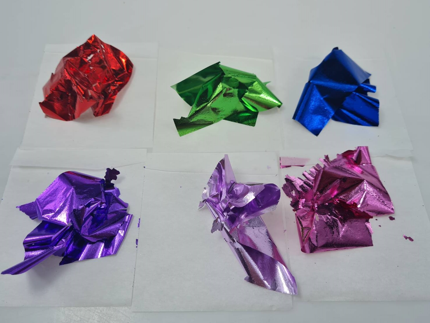 เปลวสี ทองวิทยาศาสตร์ ทองเปลว ทองติดพระทองปิดพระ ทองเค ทองวิทยาศาสตร์ ทองคำเปลว ทองเค ทองไต้หวัน ขนาด 9x9 เซนติเมตร