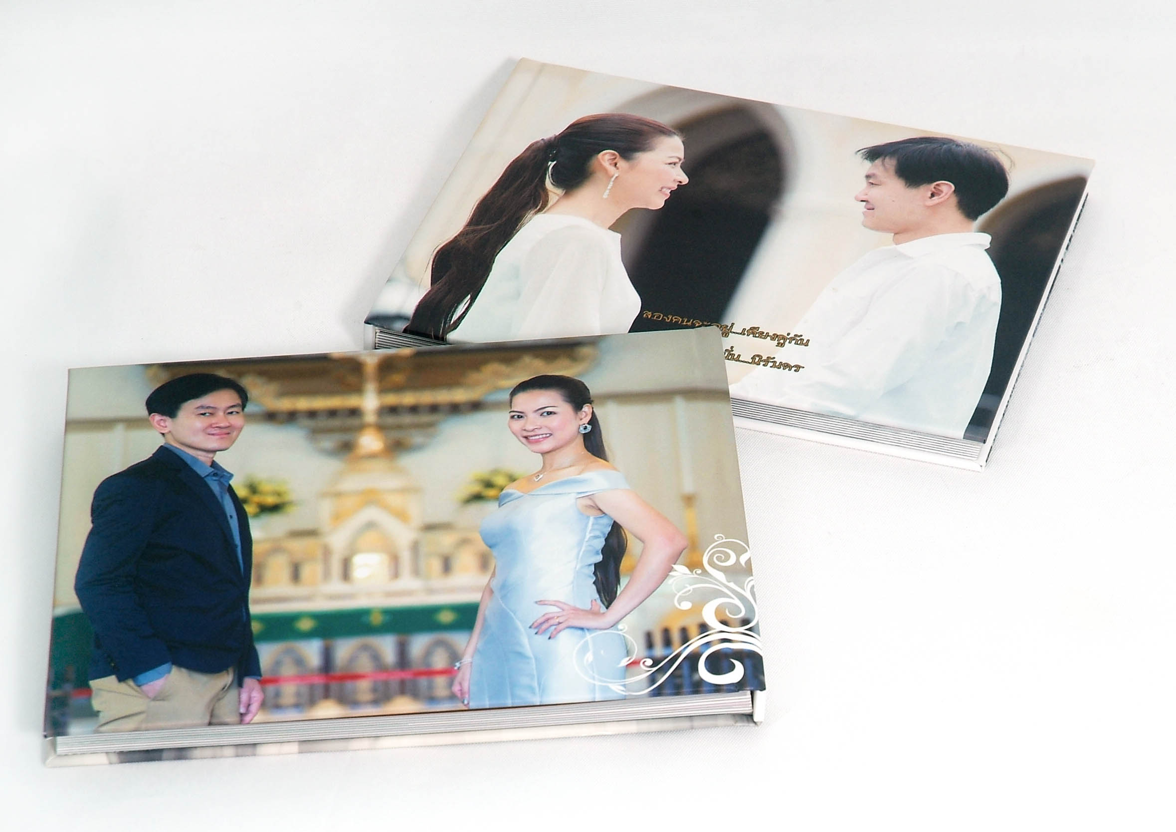 ของขวัญงานแต่ง PhotoBook ขนาด 8x12 นิ้ว แนวตั้ง 20หน้า ปกแข็งพิเศษ เคลือบร้อน