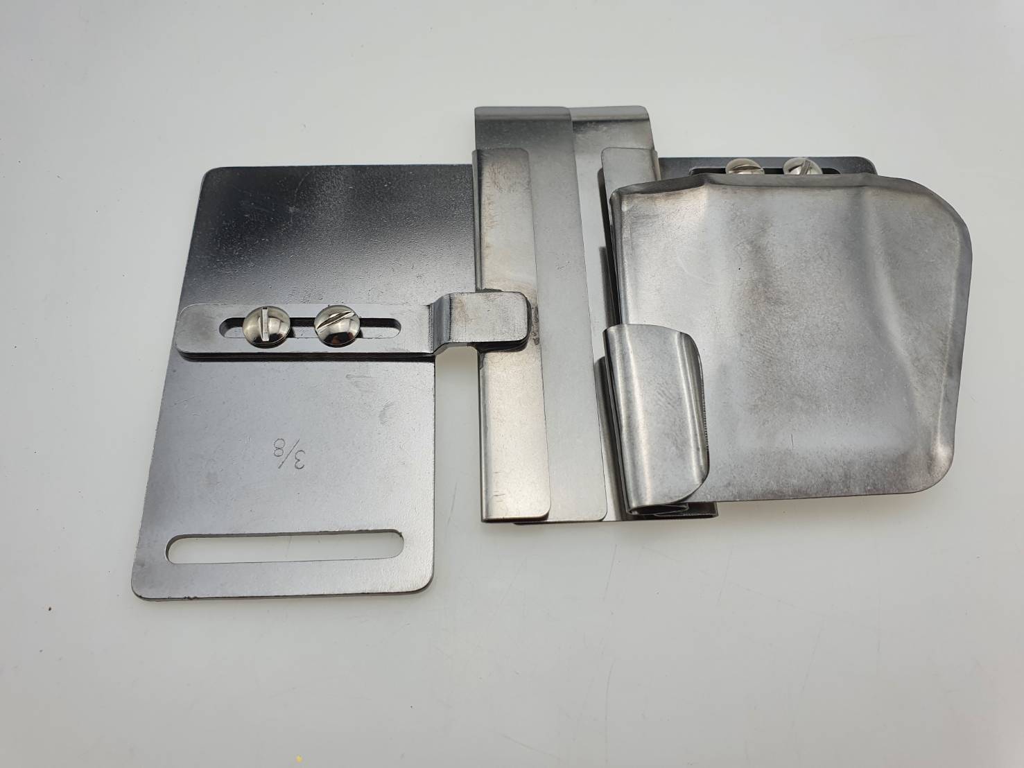 ซองเย็บซิบสำหรับงานเย็บซิบกระเป๋า ต่อผ้ากับซิบใช้งานง่ายสะดวกมาก สามารถปรับซ้ายขวาได้