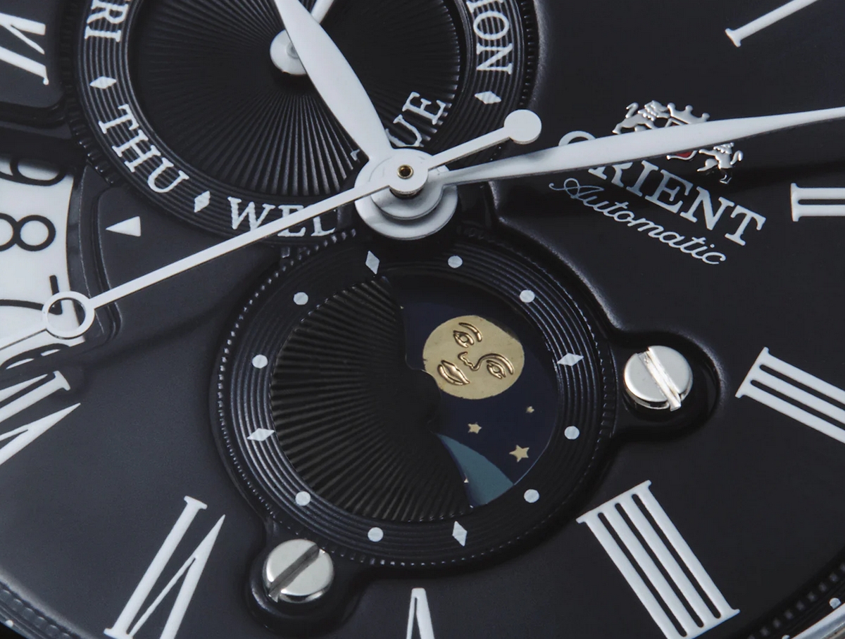 Orient RA-AK0010B10B นาฬิกาผู้ชาย Moonphase Automatic Men's Watch