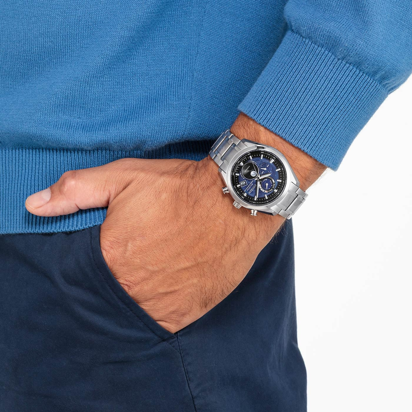 Citizen BY1010-81L นาฬิกาผู้ชาย Eco-Drive Tsuki-yomi Radio-Controlled Men's Watch