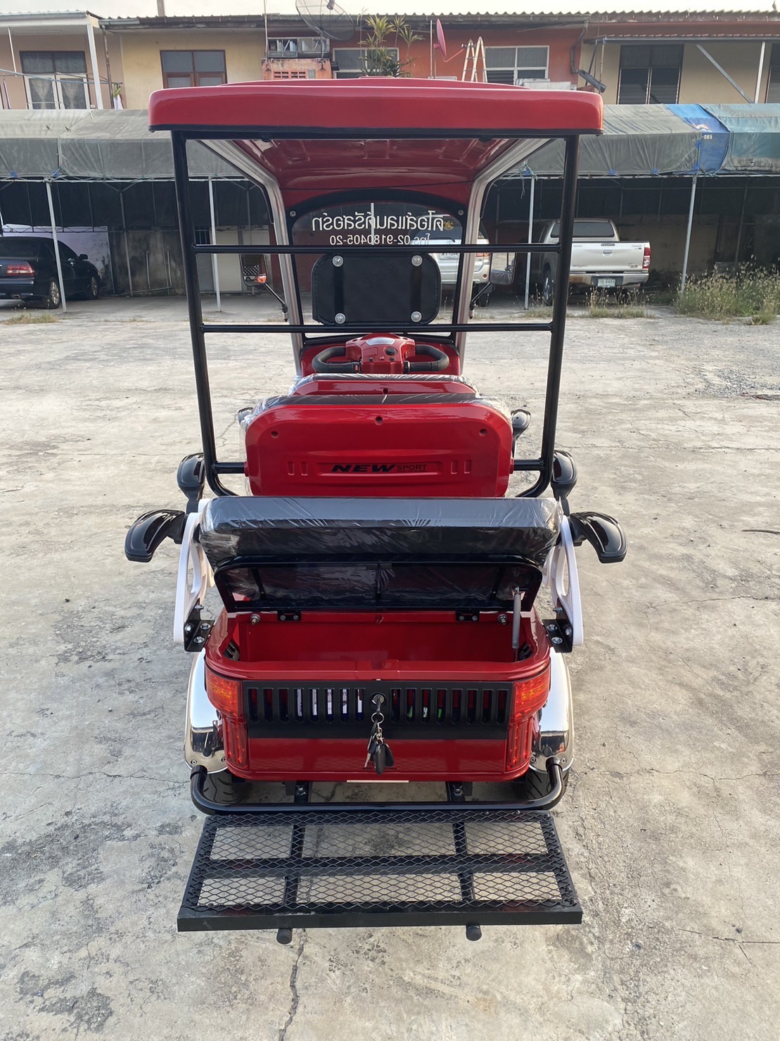 รถไฟฟ้า 4 ล้อ 4-5 ที่นั่ง รุ่น M-01T ยี่ห้อ CLP CAR สีแดง ขับแฮนด์บิด