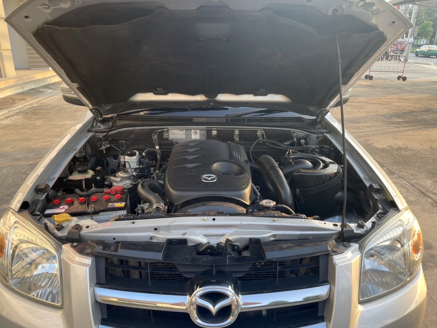 Mazda BT50 Hi Racer Free Style 2.5 MT 2010