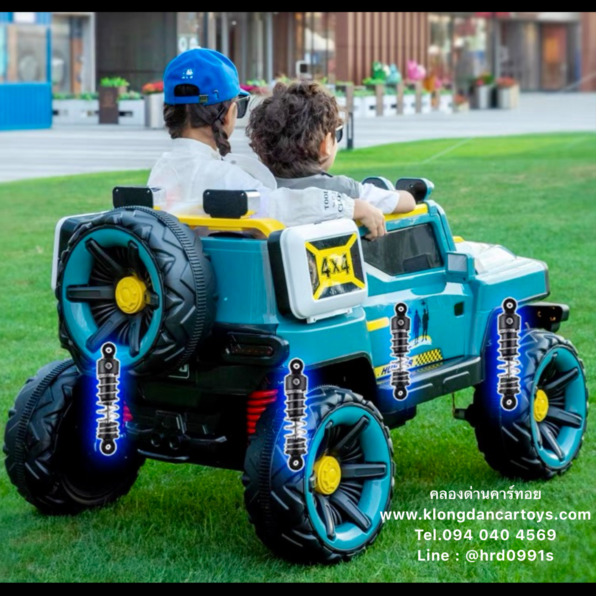 รถเด็กแบตเตอรี่จิ๊ปซาฟารี4×4*คันใหญ่มากโครงเหล็กรับหนา* (ออกตัวสมูท, 4มอเตอร์แบต12v10a, มีโช้คหน้าหลัง, โยกได้, บูลทูธกับมือถือ เล่นusb aux, รีโมทบูลทูธไฮเทค, กล่องเก็บของ2ข้าง) มีล้อสำรอง