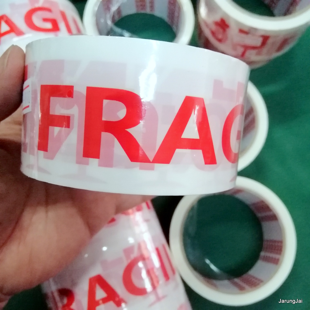 opp tape เทปกาว ระวังแตก ยาว 45 หลา ตัวหนังสือสีแดง SK24B ศรีสะเกษ