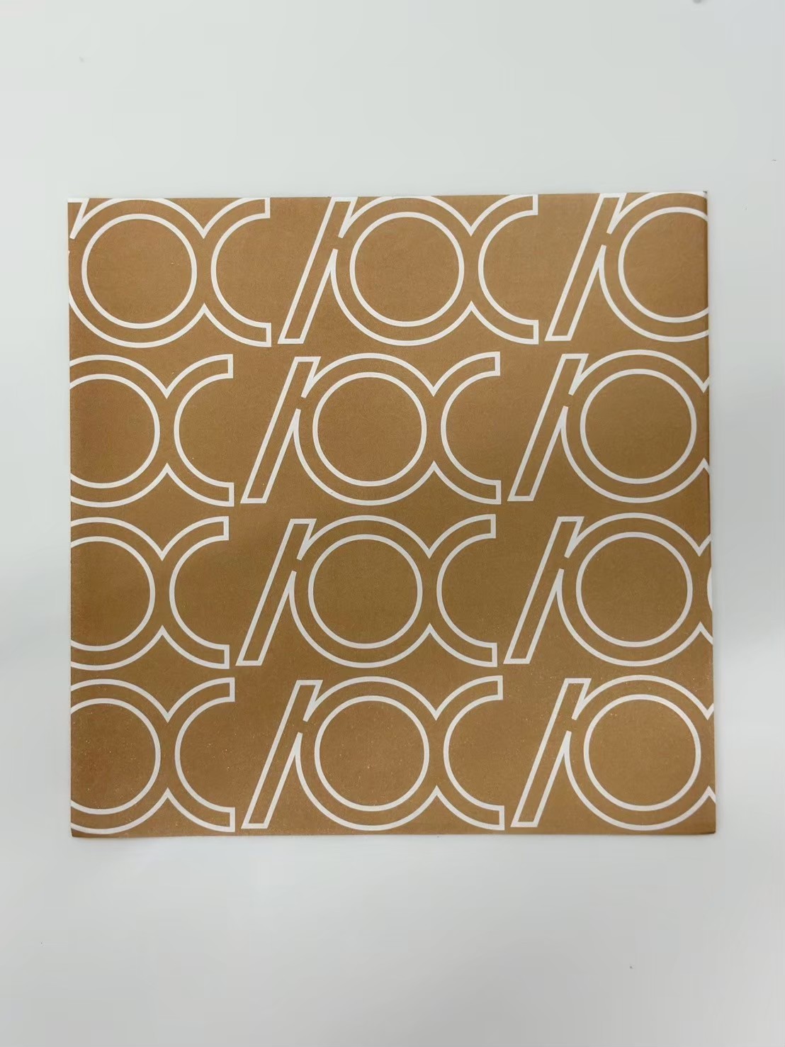 ผลงานกระดาษรองขนม