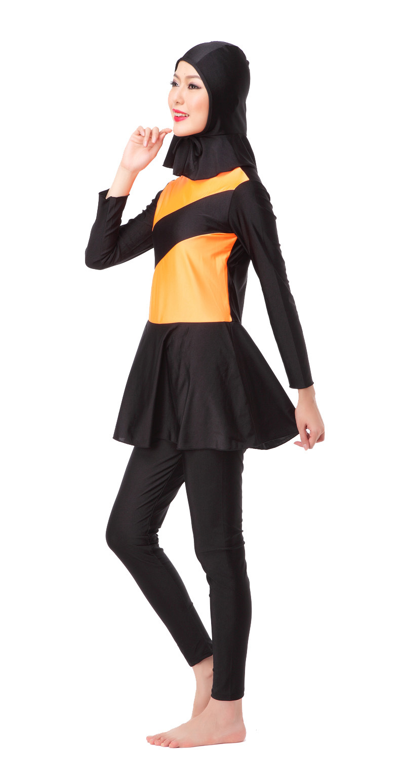 ชุดว่ายน้ำคนอ้วน แบบสปอร์ตพร้อมส่ง :ชุดว่ายน้ำไซส์ใหญ่สีดำส้มแขนยาว set 3ชิ้นมีเสื้อแขนยาวแต่งระบาย. กางเกงขายาวและหมวกแบบสวยมากจ้า:รอบอก40-52นิ้ว เอว34-46นิ้ว สะโพก46-58นิ้ว