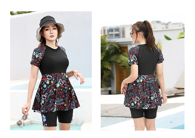 ชุดว่ายน้ำคนอ้วน แบบสปอร์ต7xl พร้อมส่ง: ชุดว่ายน้ำไซส์ใหญ่สีดำแต่งลายกราฟฟิกมีเสื้อกับกางเกงแบบสวยน่ารักมากๆจ้า:รอบอก44-52นิ้ว เอว36-46นิ้ว สะโพก48-56นิ้ว