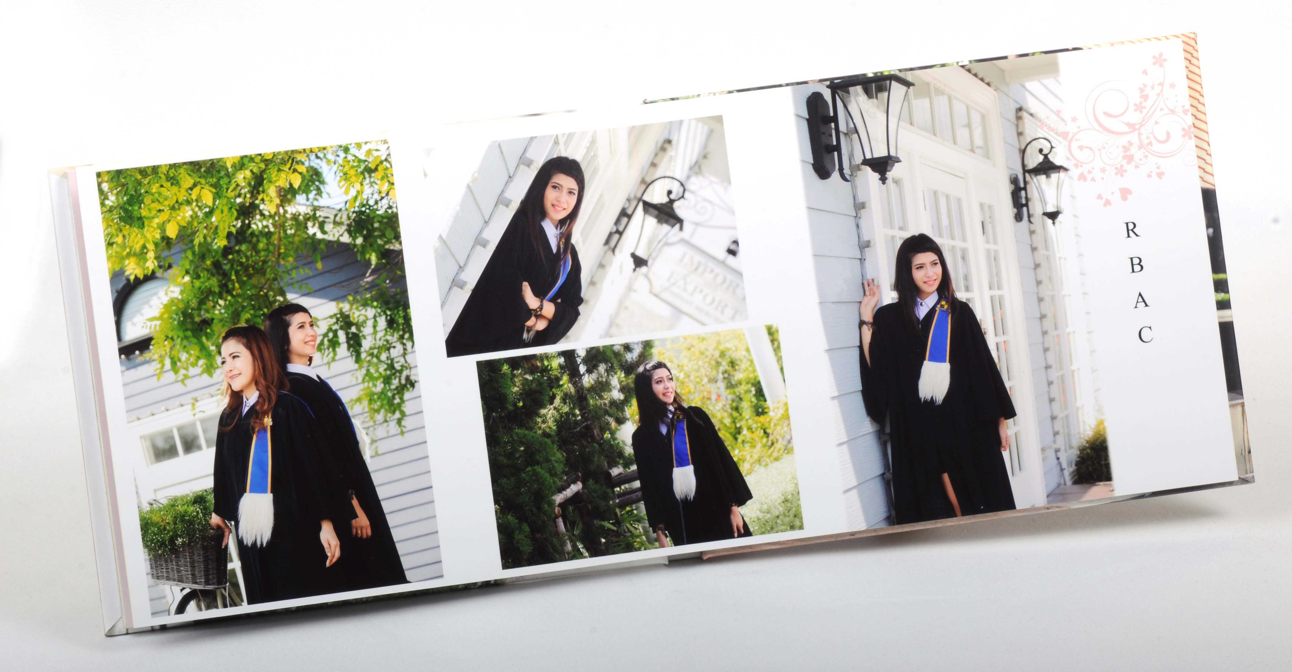 ของขวัญวันรับปริญญา PhotoBook ขนาด 8x10 นิ้ว แนวนอน 20หน้า ปกแข็งพิเศษ เคลือบร้อน