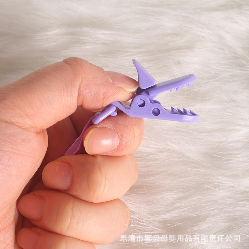 สายคล้องยางกัด ลายลูกปัดเบบี้ ลายเลิฟ สายคล้องกันหล่น