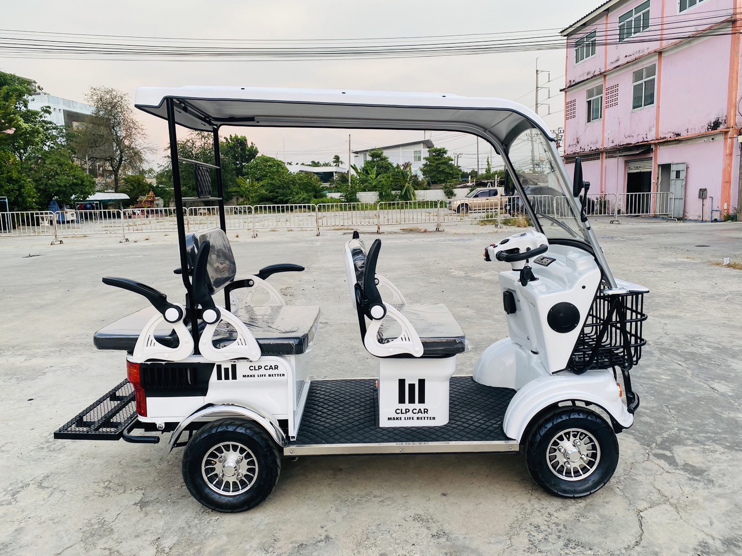 รถไฟฟ้า 4 ล้อ 4-5 ที่นั่ง รุ่น M-01T ยี่ห้อ CLP CAR ขับแฮนด์บิด