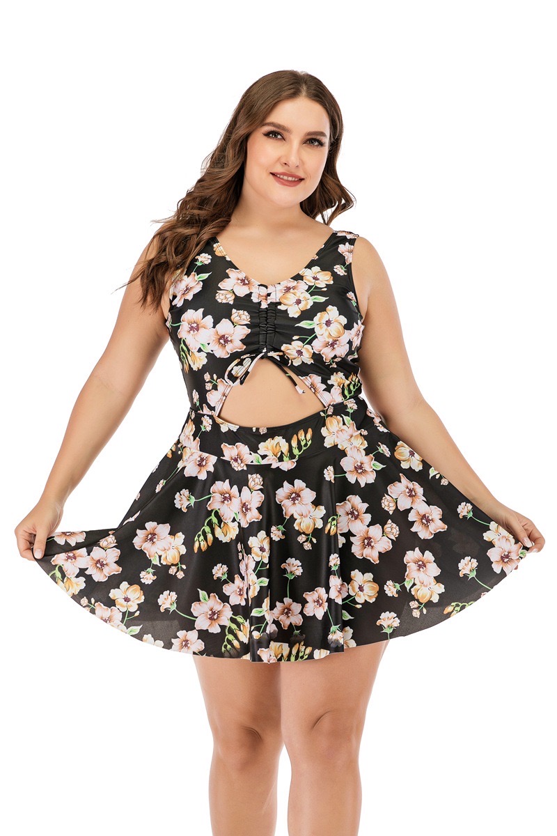 ชุดว่ายน้ำคนอ้วน พร้อมส่ง :ชุดว่ายน้ำไซส์ใหญ่สีดำแต่งลายดอกไม้ผูกโบว์ด้านหน้า มีกางเกงใส่ด้านในแบบสวย น่ารักมากๆจ้า:รอบอก46-58นิ้ว เอว42-54นิ้ว สะโพก46-58นิ้ว