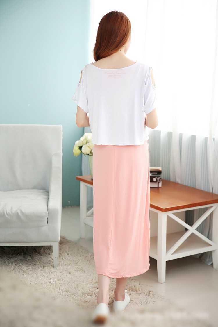 ชุดคลุมท้องแบบเปิดให้นมได้ ชุดยาว เปิดไหล่ ผ้ายืดนิ่ม ใส่สบาย ฟรีไซส์ ขาว ชมพู