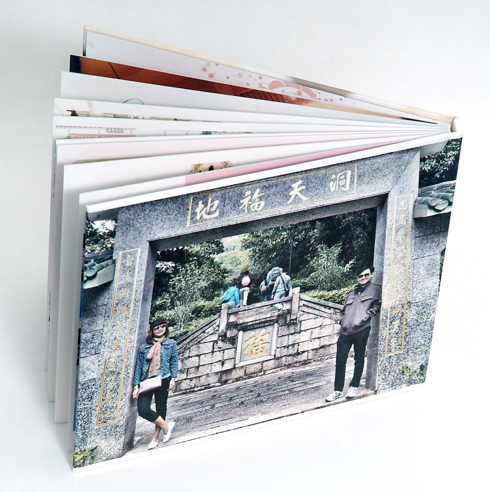 ของขวัญงานแต่ง PhotoBook ขนาด 8x12 นิ้ว แนวตั้ง 20หน้า ปกแข็งพิเศษ เคลือบร้อน