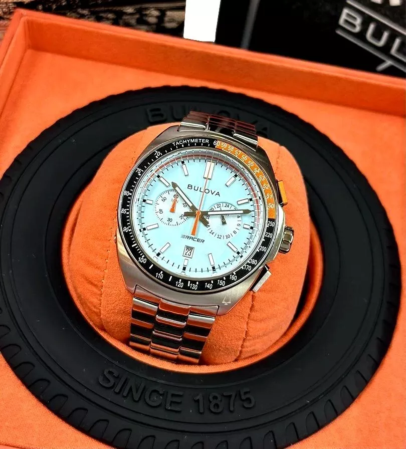 Bulova 98B432 นาฬิกาผู้ชาย Racer Chronograph Performance Quartz Men's Watch