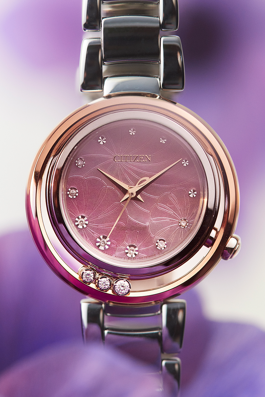 Citizen EM1114-80Y นาฬิกาผู้หญิง Eco-Drive Diamond: 10 Pcs Women's Watch