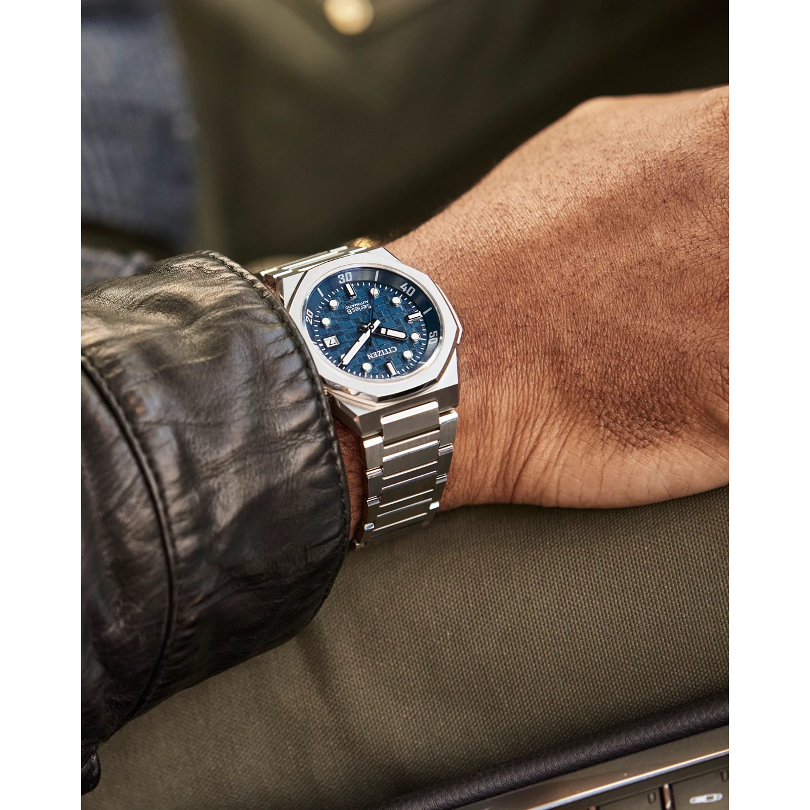 Citizen NB6060-58L นาฬิกาผู้ชาย Series8 890 Automatic Men's Watch