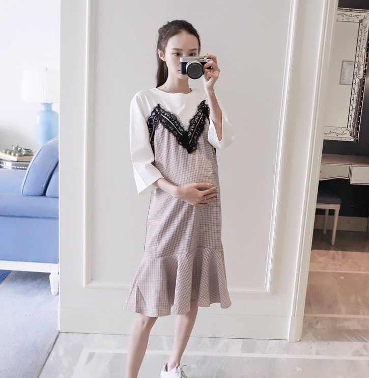 เดรสคลุมท้องแฟชั่น แขน4ส่วน ประดับลูกไม้ที่ช่วงอก ด้านล่างลายสก๊อต ปลายระบาย น่ารักมาก M L XL XXL