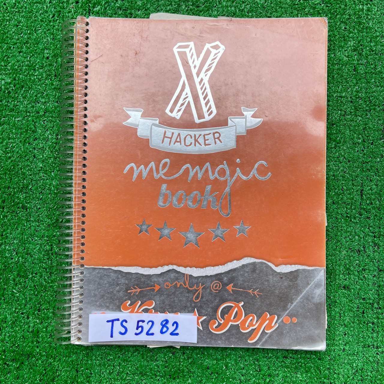 TS5282 [ครูป๊อป] X-Hacker memagic book จดไม่ครบมีหน้าว่าง หนังสือพิมพ์สีสวยงามง่ายต่อการจำ เด็กเตรียมอุดมเรียนกันเยอะมาก และได้รับการยืนยันเป็นเสียงเดียวกันว่าเนื้อหาตรงข้อสอบ9วิชาสามัญมากๆ ขาย 250฿