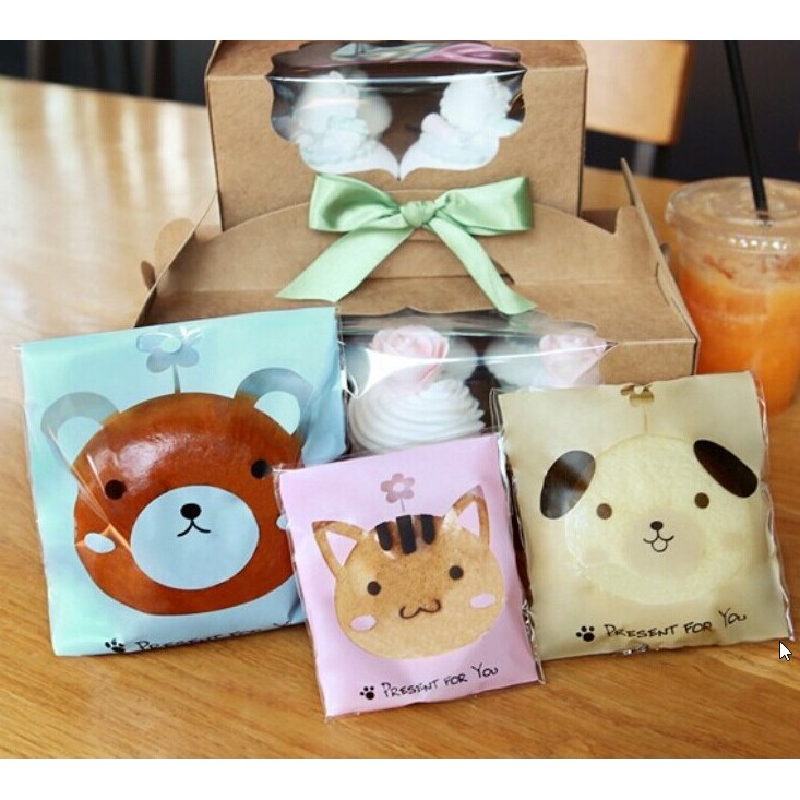 ถุงคุ๊กกี้ ฝากาว ขนาด 10×10 ซม. จำนวน 95-100 ชิ้นต่อแพ็ค ชุดที่ 2/6